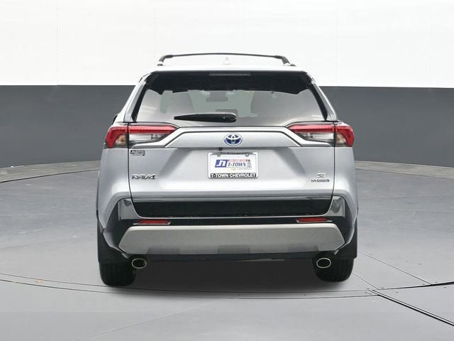 2024 Toyota RAV4 Hybrid SE