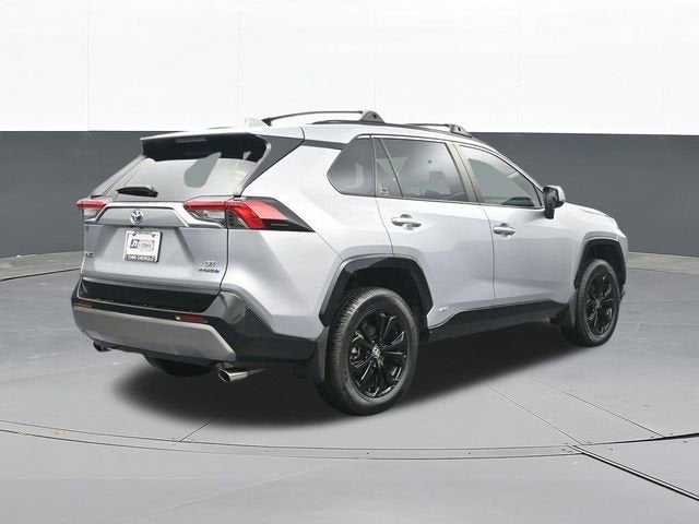 2024 Toyota RAV4 Hybrid SE