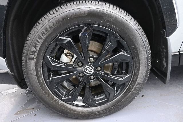 2024 Toyota RAV4 Hybrid SE