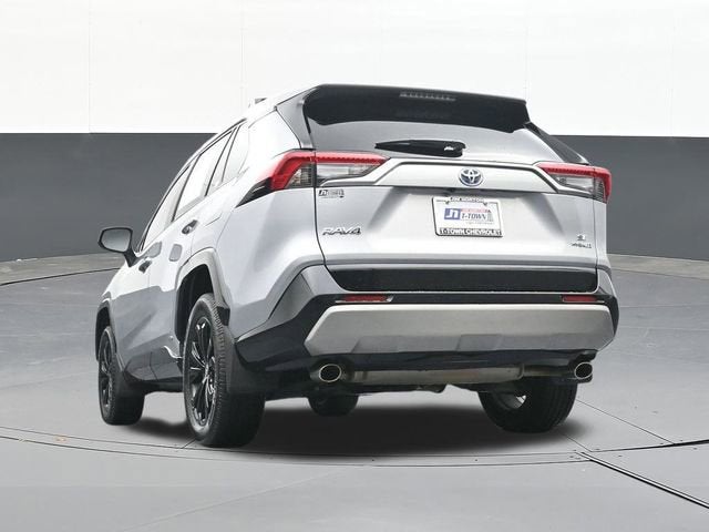 2024 Toyota RAV4 Hybrid SE