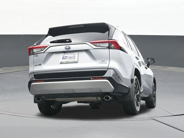 2024 Toyota RAV4 Hybrid SE