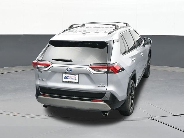 2024 Toyota RAV4 Hybrid SE