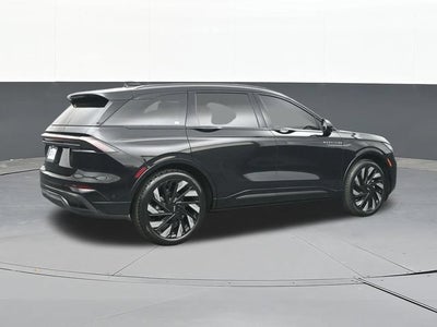 2024 Lincoln Nautilus Reserve