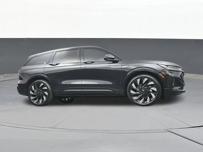 2024 Lincoln Nautilus Reserve