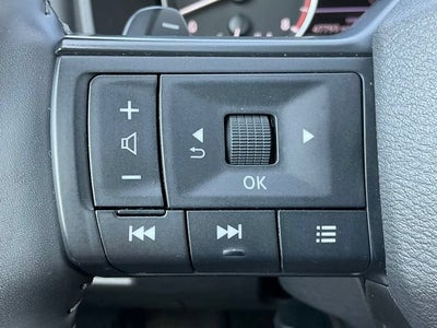 2025 Nissan Rogue SV FWD