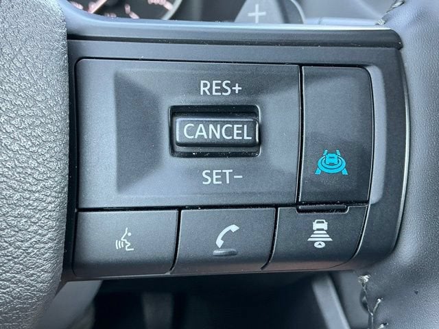 2025 Nissan Rogue SV FWD