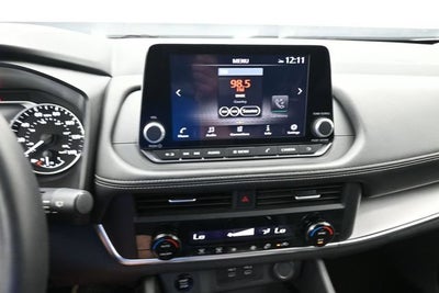 2025 Nissan Rogue SV FWD