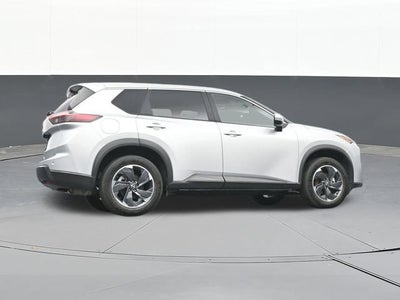 2025 Nissan Rogue SV FWD