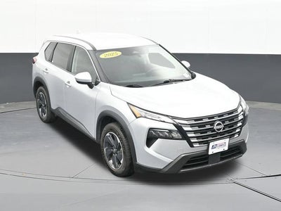 2025 Nissan Rogue SV FWD