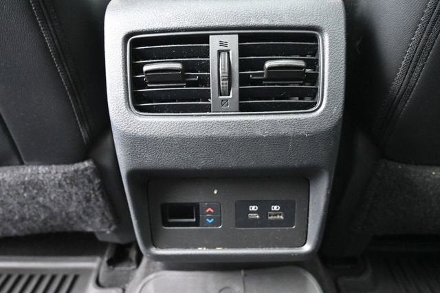 2022 Nissan Rogue SL FWD