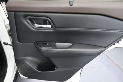 2022 Nissan Rogue SL FWD