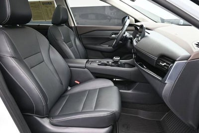 2022 Nissan Rogue SL FWD