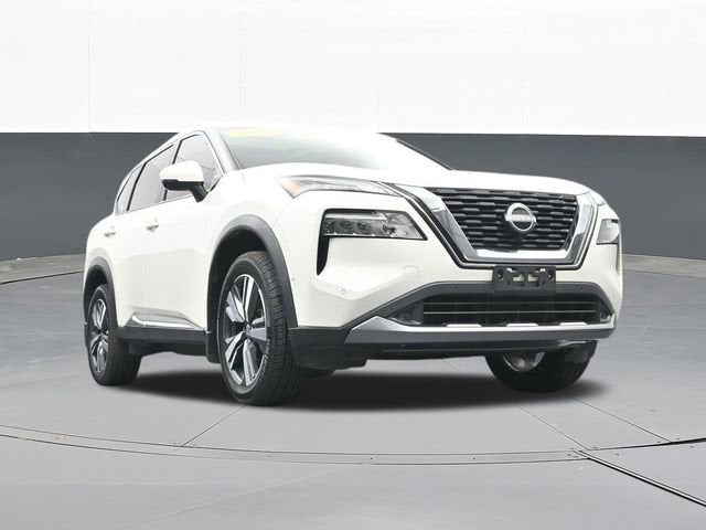 2022 Nissan Rogue SL FWD
