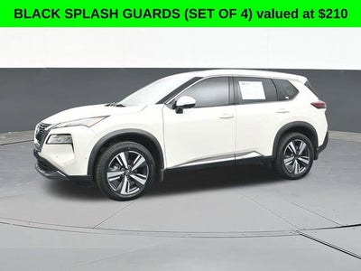 2022 Nissan Rogue SL FWD