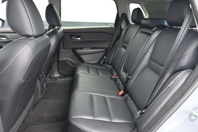 2023 Nissan Rogue SL FWD