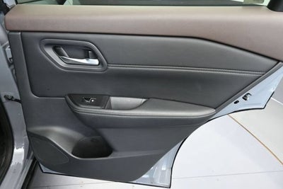2023 Nissan Rogue SL FWD