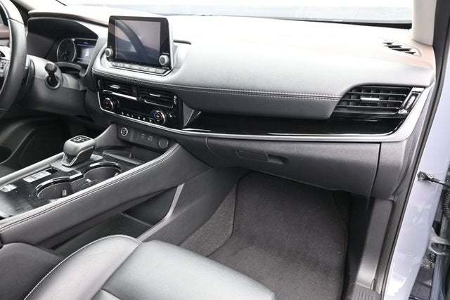 2023 Nissan Rogue SL FWD