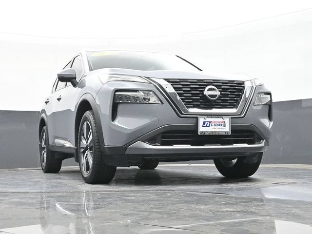 2023 Nissan Rogue SL FWD