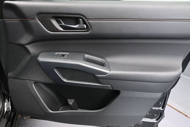 2024 Nissan Pathfinder Rock Creek 4WD