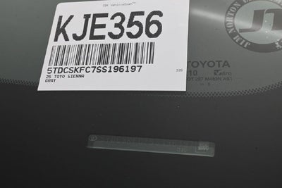 2025 Toyota Sienna Woodland Edition