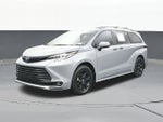 2025 Toyota Sienna Woodland Edition