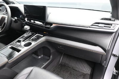 2025 Toyota Sienna Woodland Edition