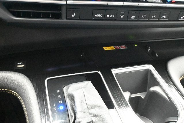 2025 Toyota Sienna Woodland Edition