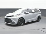 2025 Toyota Sienna Woodland Edition
