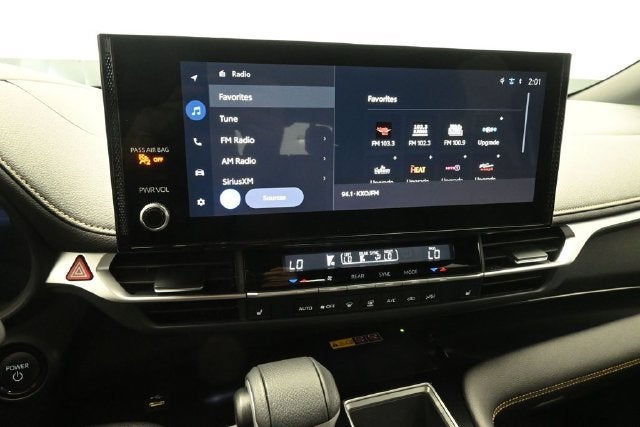 2025 Toyota Sienna Woodland Edition