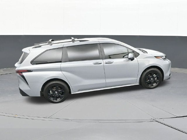 2025 Toyota Sienna Woodland Edition