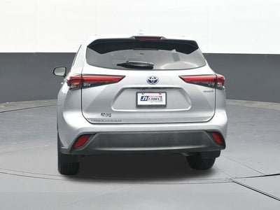 2023 Toyota Highlander Hybrid XLE