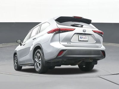 2023 Toyota Highlander Hybrid XLE