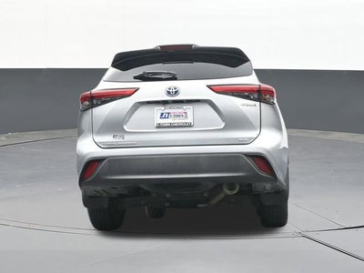 2023 Toyota Highlander Hybrid XLE