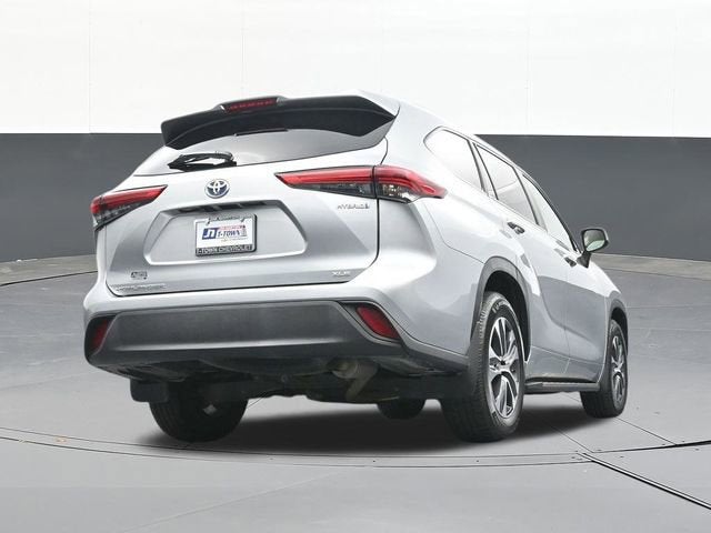 2023 Toyota Highlander Hybrid XLE