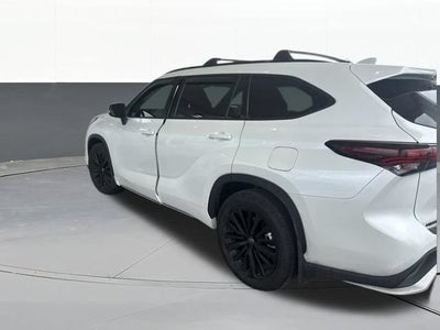 2025 Toyota Highlander XSE