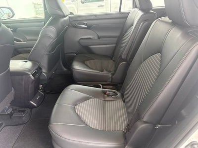 2025 Toyota Highlander XSE