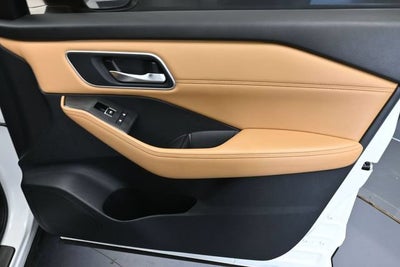 2022 Nissan Rogue Platinum FWD