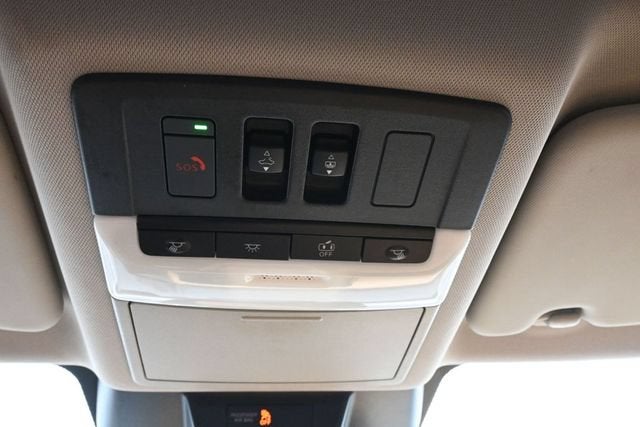 2022 Nissan Rogue Platinum FWD