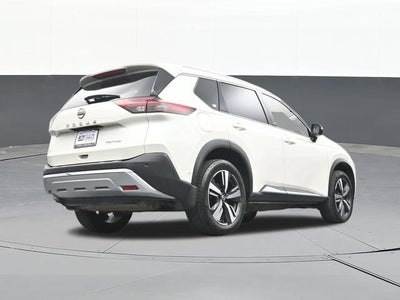 2022 Nissan Rogue Platinum FWD