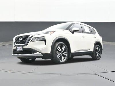 2022 Nissan Rogue Platinum FWD