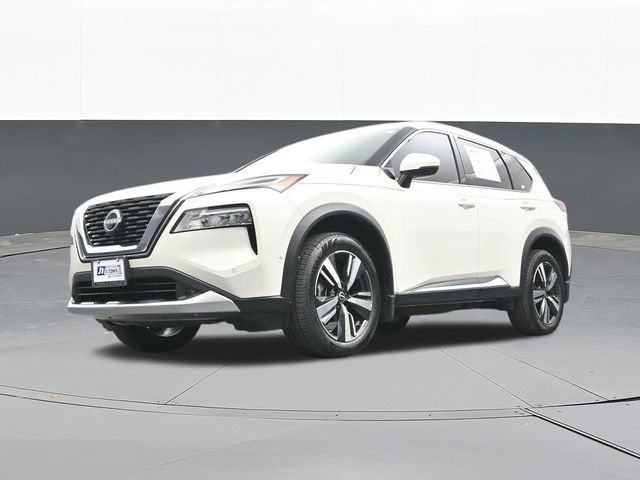 2022 Nissan Rogue Platinum FWD
