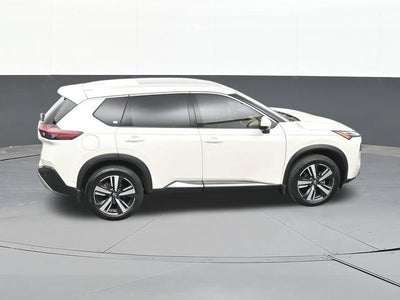 2022 Nissan Rogue Platinum FWD