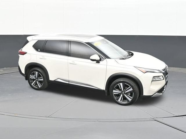 2022 Nissan Rogue Platinum FWD