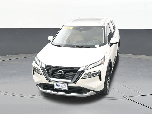 2022 Nissan Rogue Platinum FWD