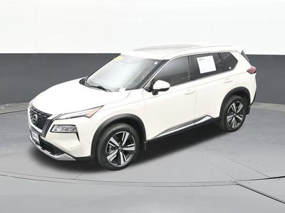 2022 Nissan Rogue Platinum FWD