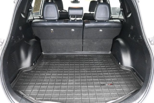 2017 Toyota RAV4 SE