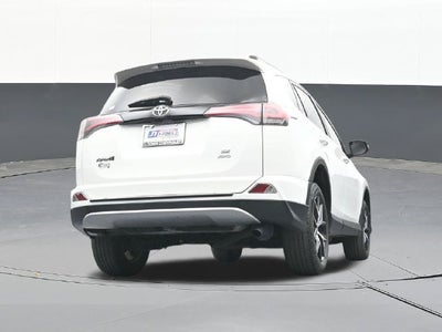 2017 Toyota RAV4 SE