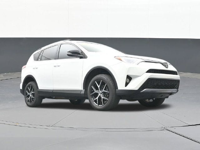 2017 Toyota RAV4 SE