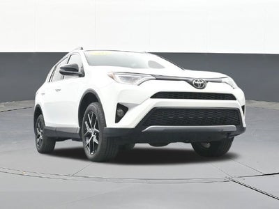 2017 Toyota RAV4 SE