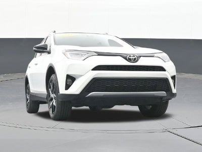 2017 Toyota RAV4 SE